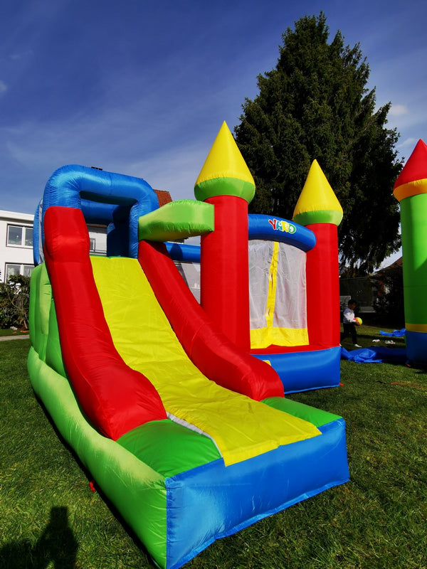 Hüpfburg Schlosshaus