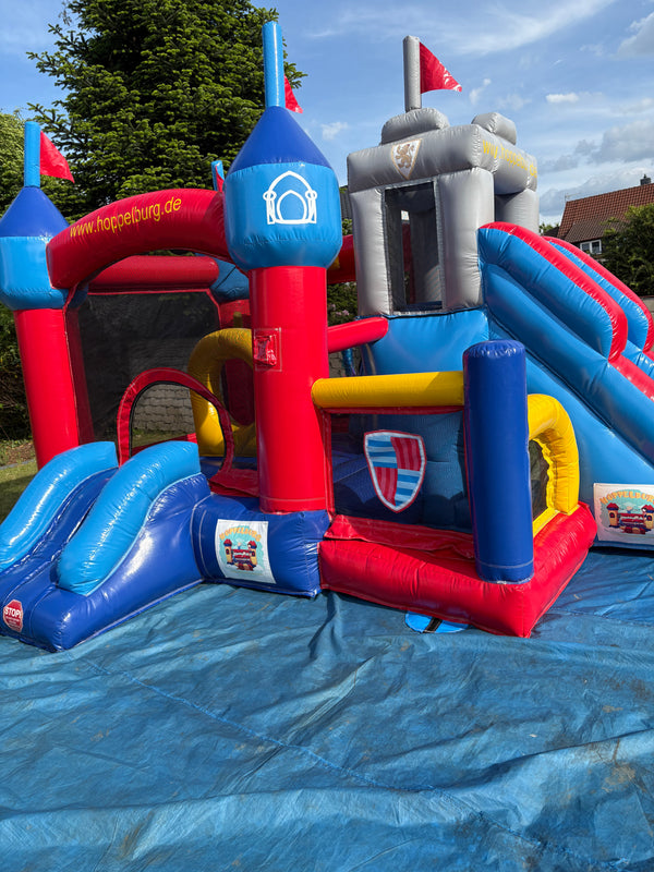 Hüpfburg Ritterburg