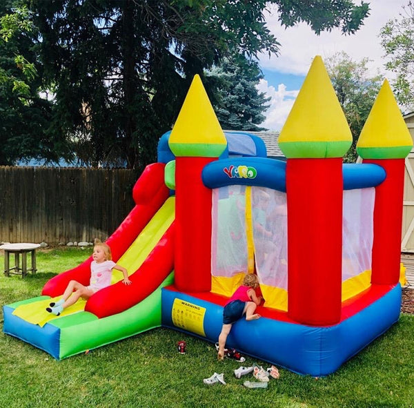 Hüpfburg Schlosshaus