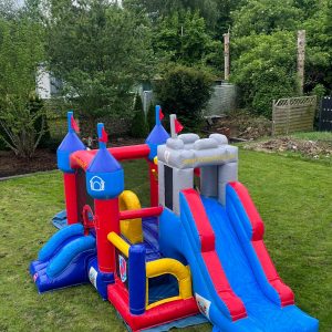 Hüpfburg Ritterburg